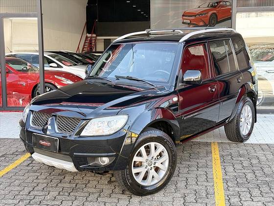 MITSUBISHI PAJERO TR4 2.0 4X2 16V 140CV FLEX 4P AUTOMÁTICO MITSUBISHI PAJERO TR4 2.0 4X2 16V 140CV FLEX 4P AUTOMÁTICO